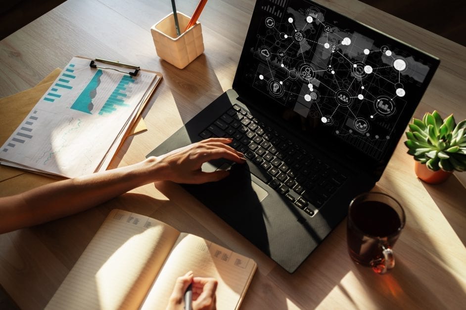 Sejarah Sistem Enterprise Resource Planning (ERP): Perjalanan Teknologi Integrasi Bisnis