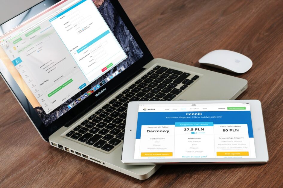 menyediakan website sebagai kredibilitas bisnis UKM anda di dunia online