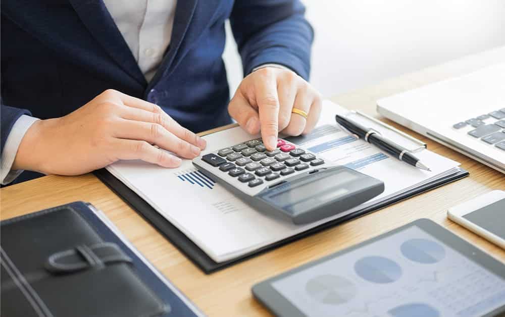 langkah evaluasi bisnis melalui laporan keuangan