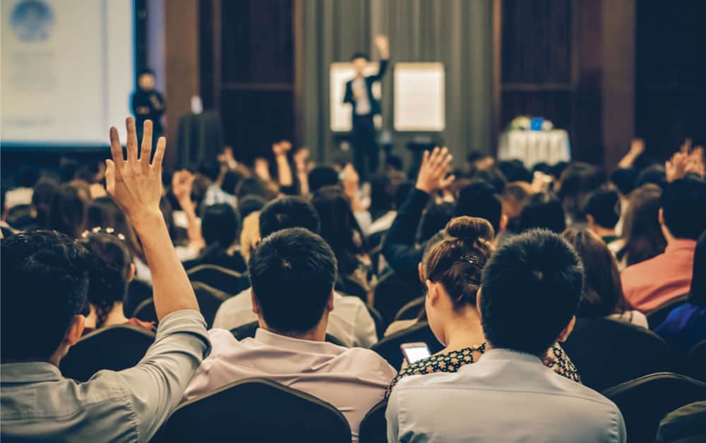4 Alasan Pengusaha Harus Mengikuti Business Conference di Indonesia