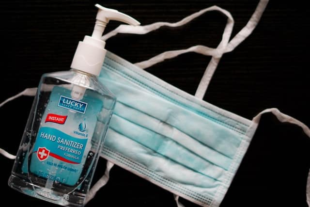 Apa peluang usaha bisnis di saat masa pandemi Corona tahan krisis? Sektor usaha yang dapat menjadi peluang usaha di masa pandemi antara lain apa saja? Blog Jurnal By Mekari akan mengulasnya disini!