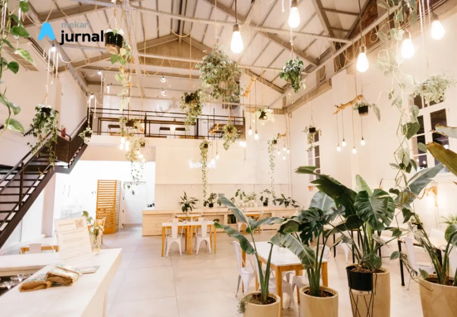 ciptakan suasana kafe yang instragramable untuk kembangkan bisnis