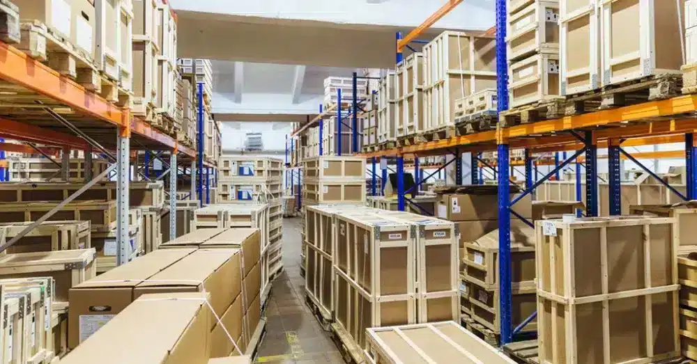 Climate-Controlled Warehouse. Sumber: mbcnusa.com