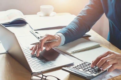 Cara menanggulangi creative accounting